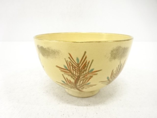 JAPANESE TEA CEREMONY / TEA BOWL CHAWAN / YOUNG PINE / KINSAI IROE / ARTISAN WORK